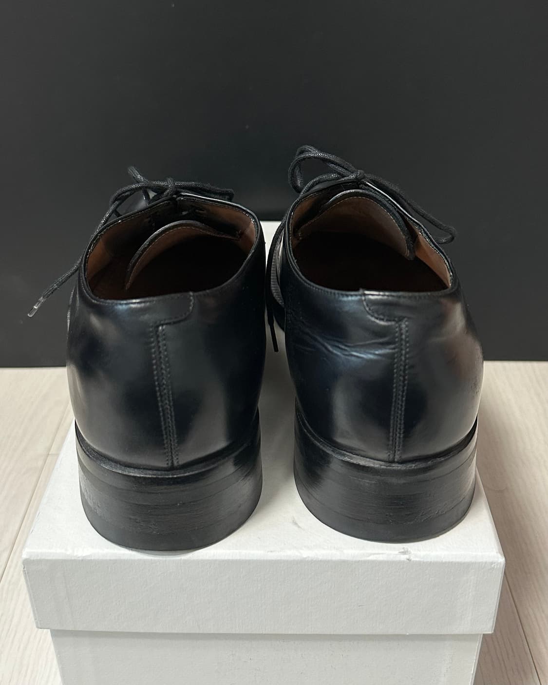 드리스 반 노튼 스퀘어토 더비 40 상품이미지3