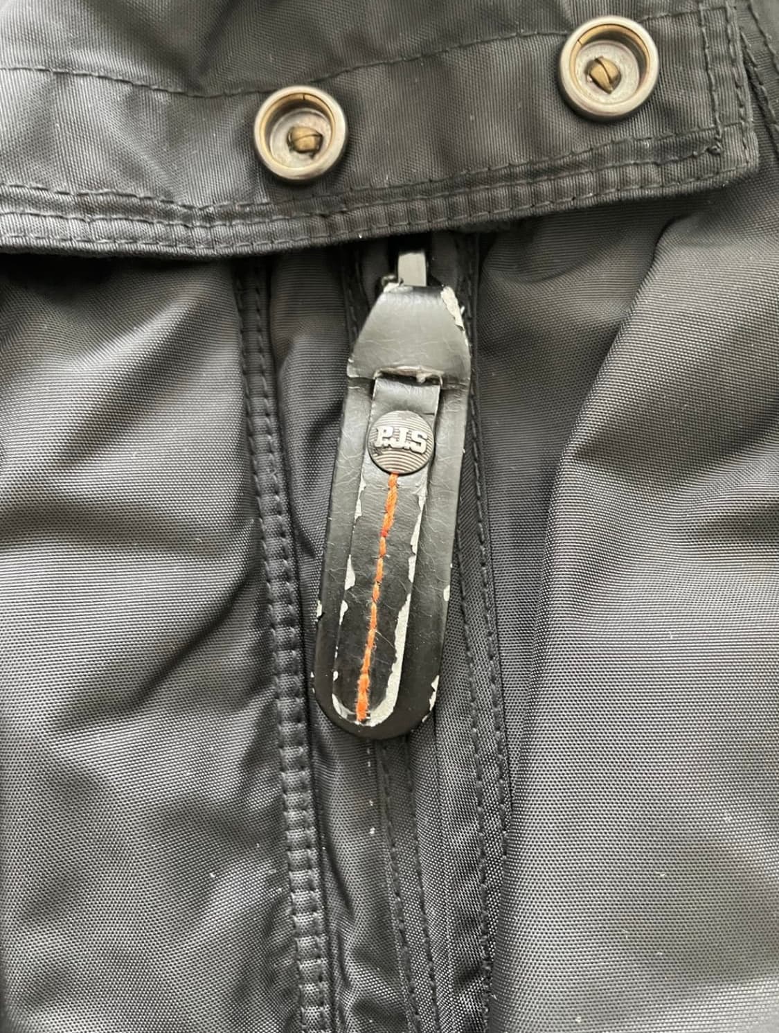 파라점퍼스 코디악 블랙 M 상품이미지4