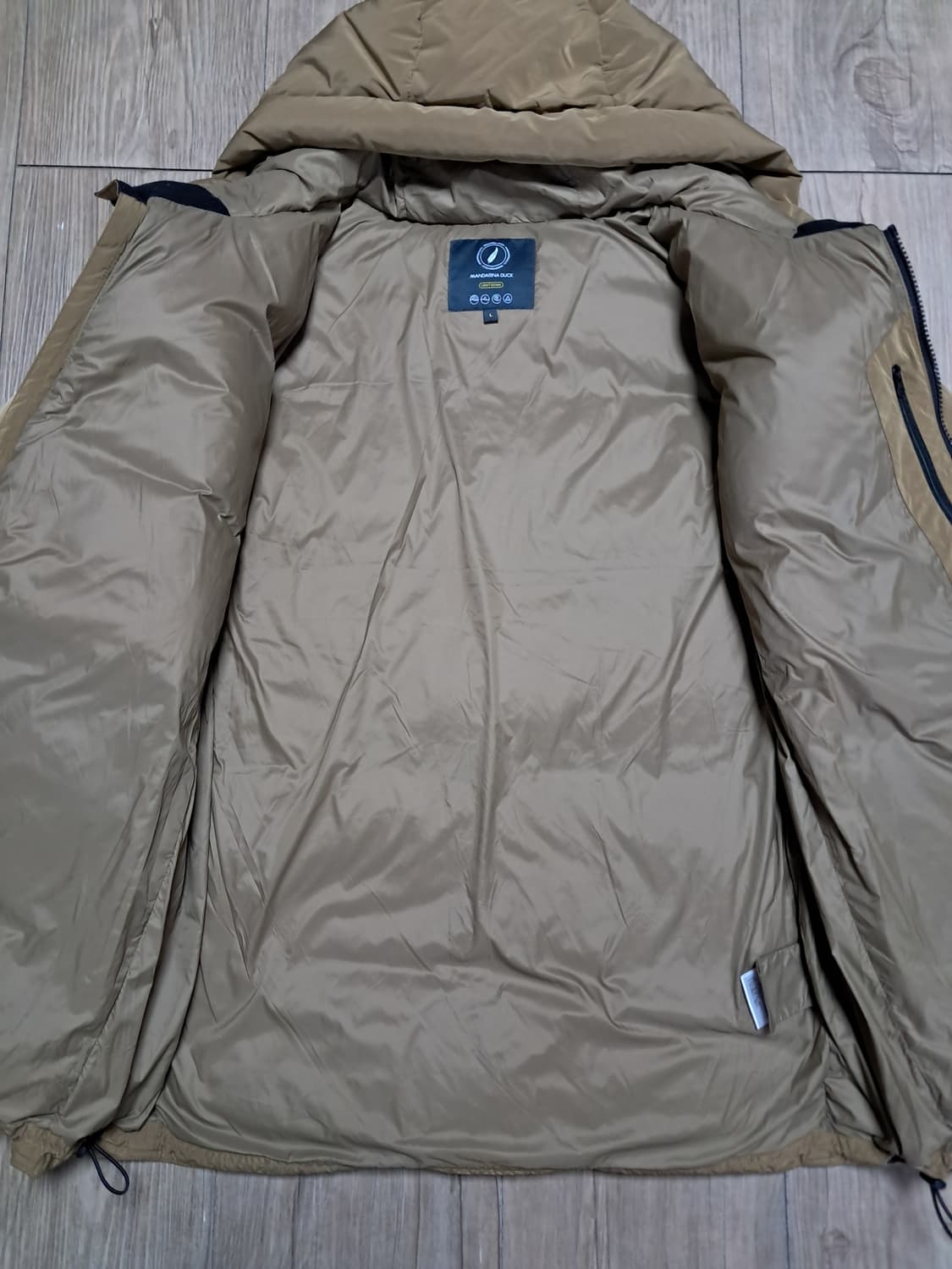 만다리나덕 패딩 남성L 상품이미지6