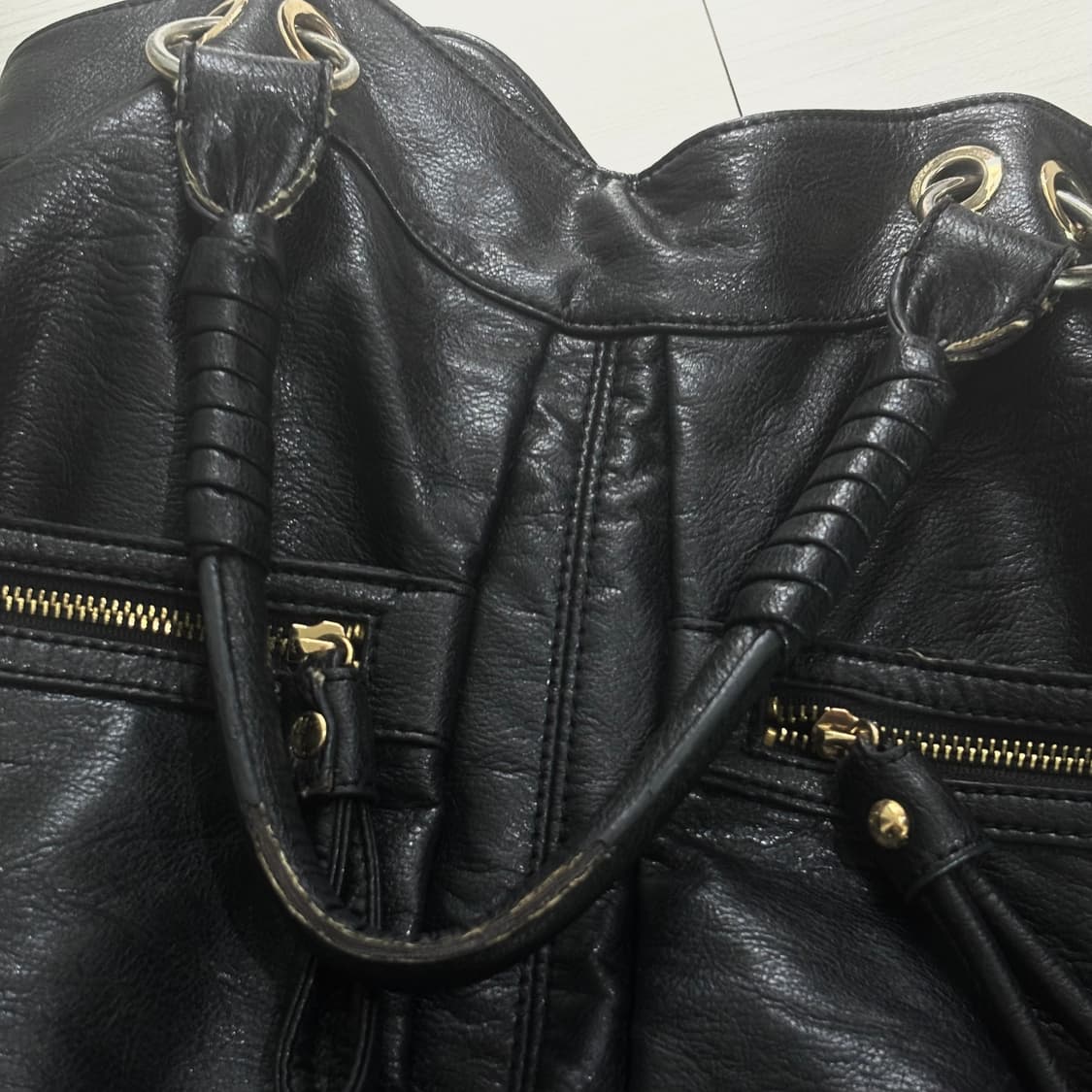 런던포그 가죽 숄더백 상품이미지7