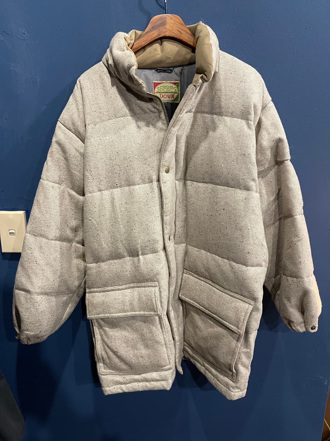 프롬스포츠 다운패딩 상품이미지1