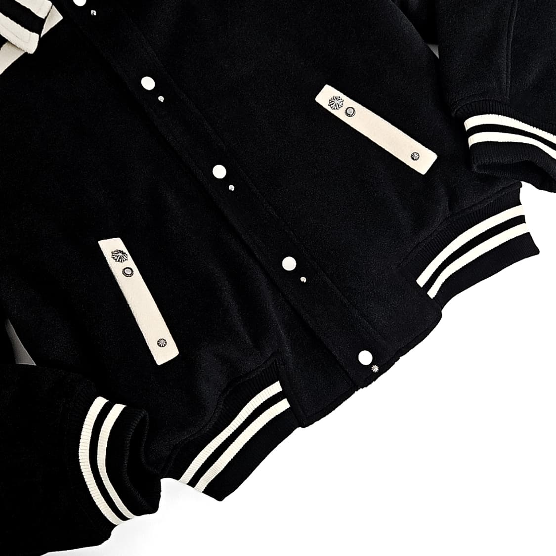 Kyne 웨스턴리벳 패딩 바시티자켓 (black) 상품이미지6