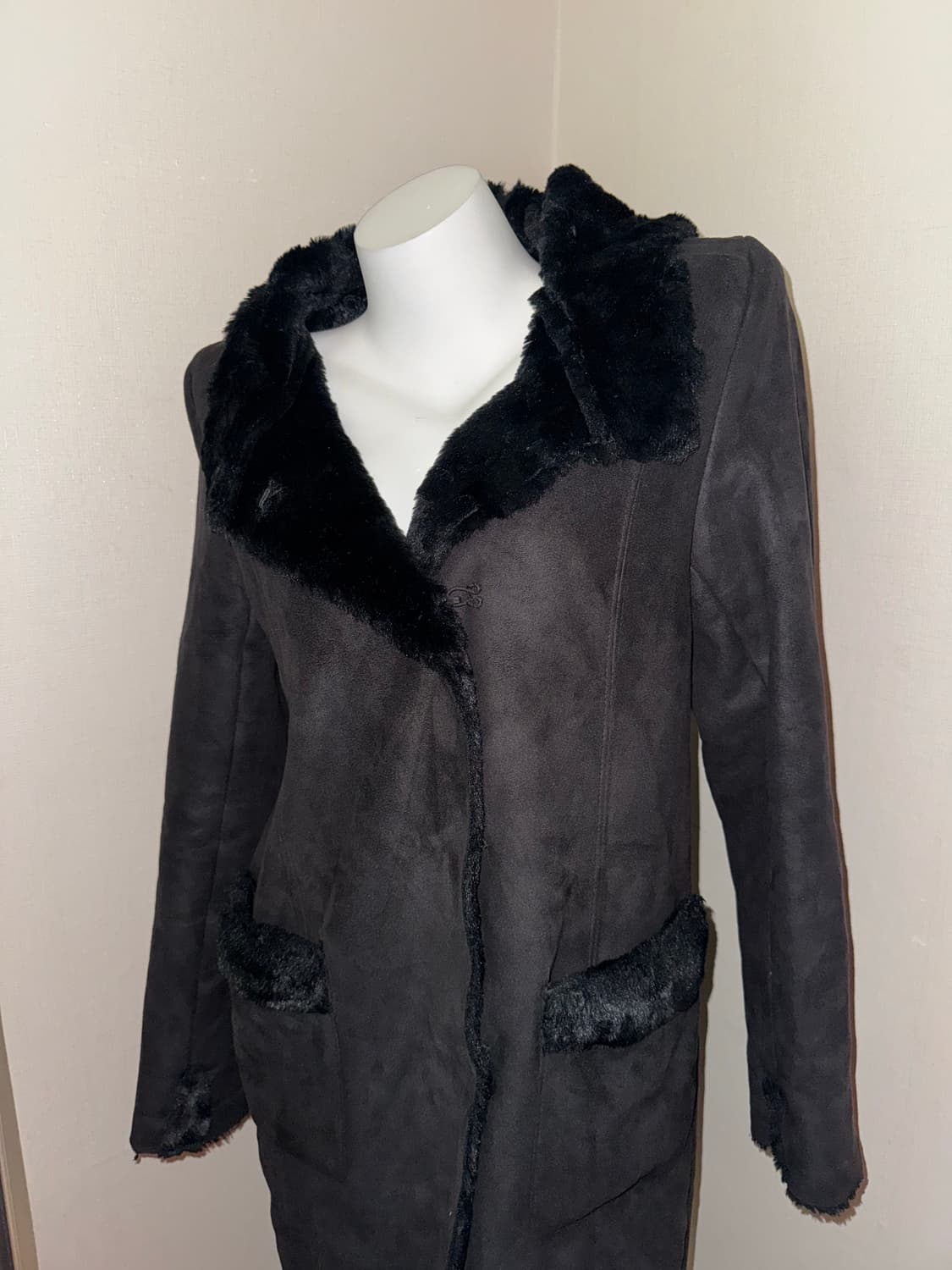 Fabia Black fur long mustang 상품이미지2