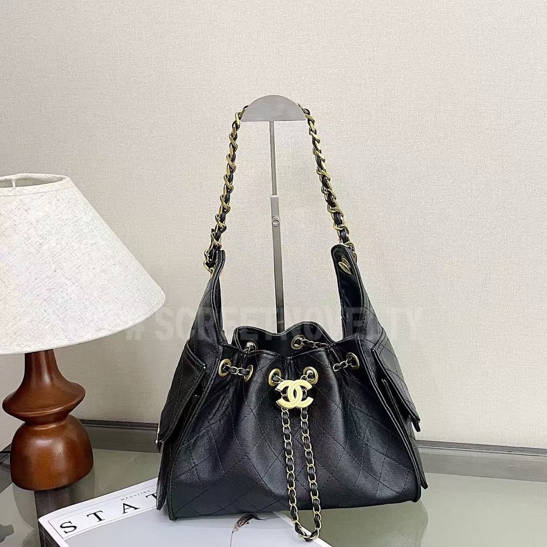 샤넬 25백 클래식 카프스킨 체인 호보백 상품이미지2