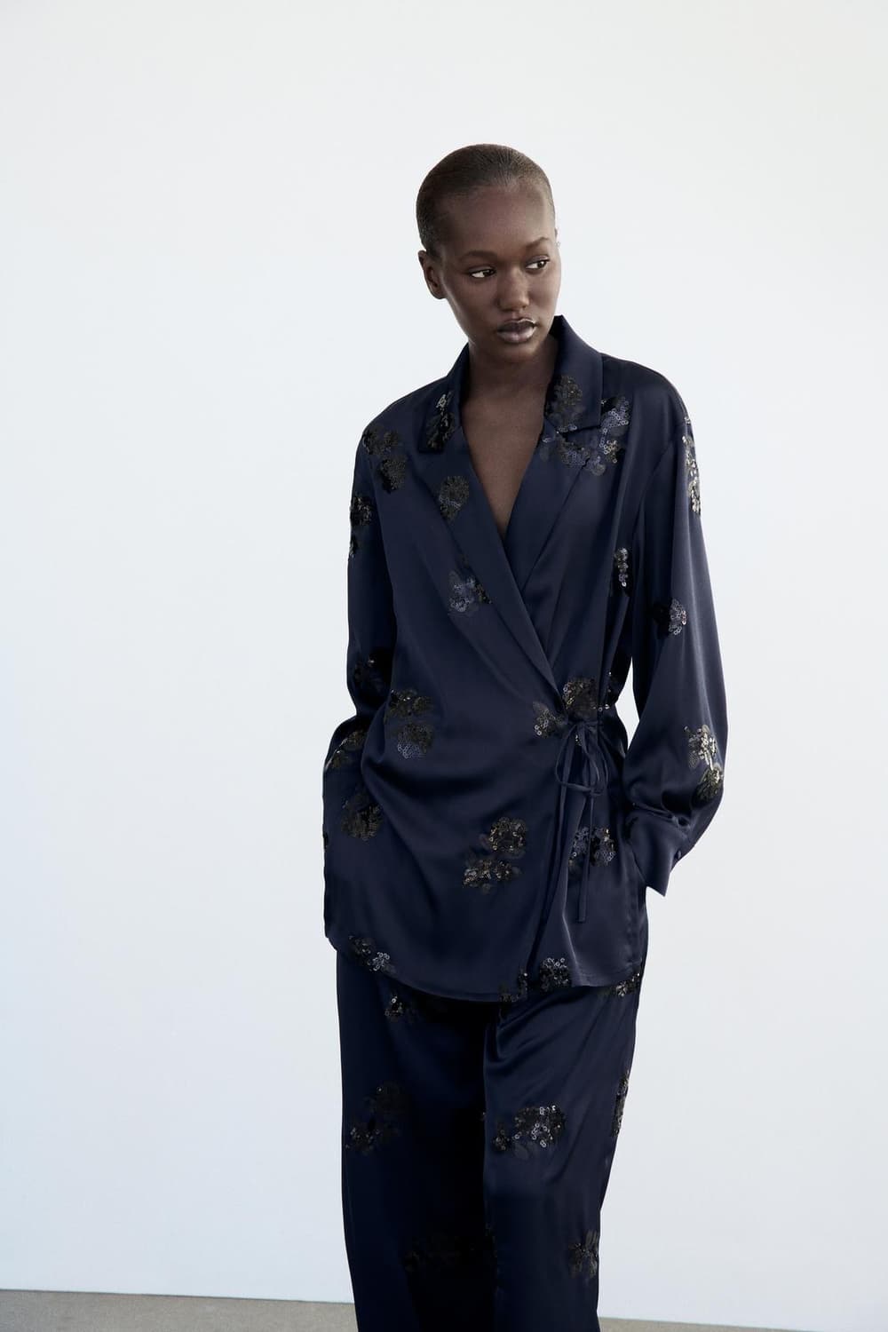 zara 자라 스팽클 새틴 네이비 와이드 스트랩 블레이져 자켓 M 새상품 상품이미지1