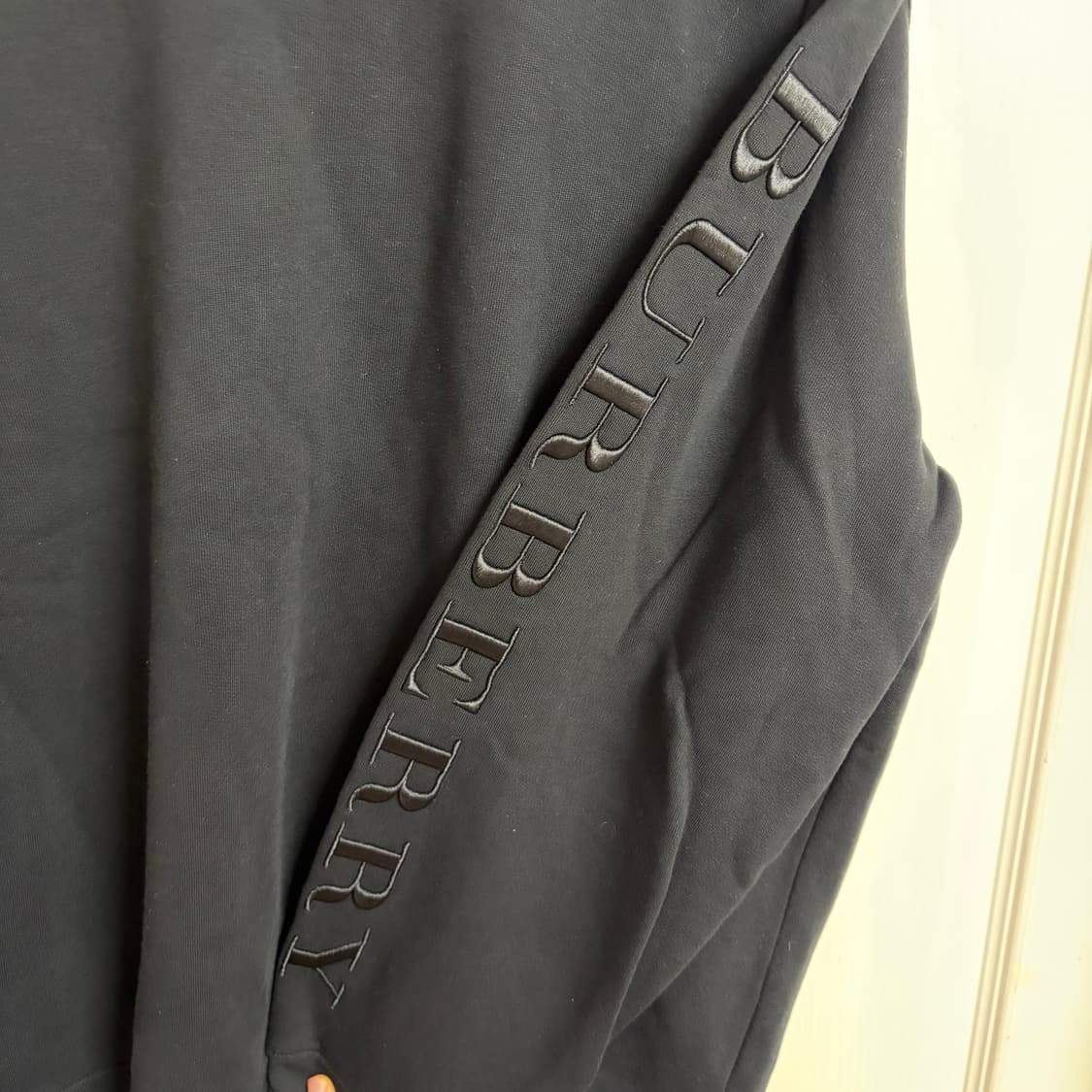 버버리 맨투맨 XXL 상품이미지3