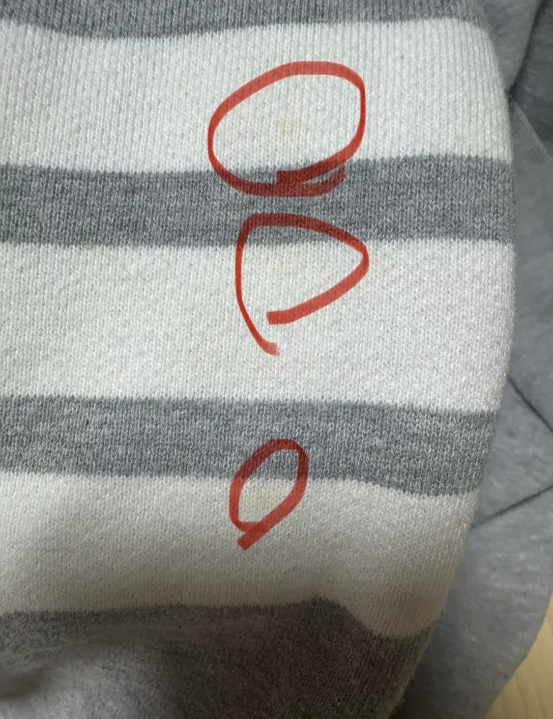 톰브라운 사선완장 후드집업 상품이미지6