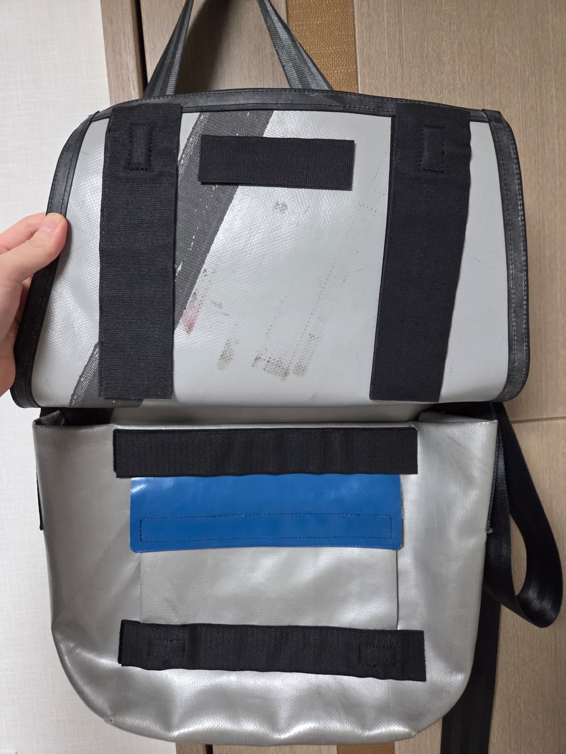 프라이탁 덱스터 실버 그레이 상품이미지4