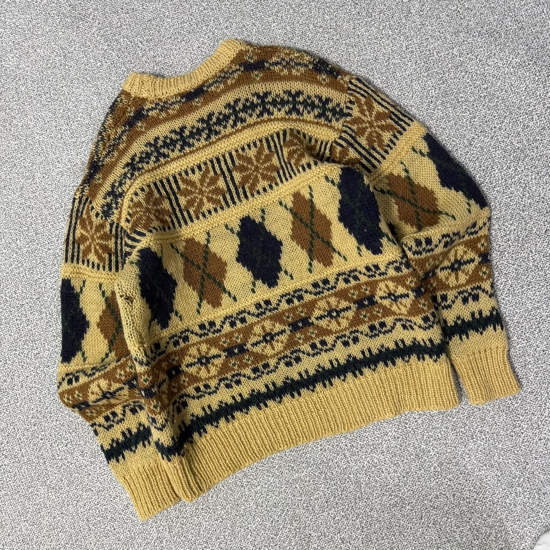 알유 니트 상품이미지5