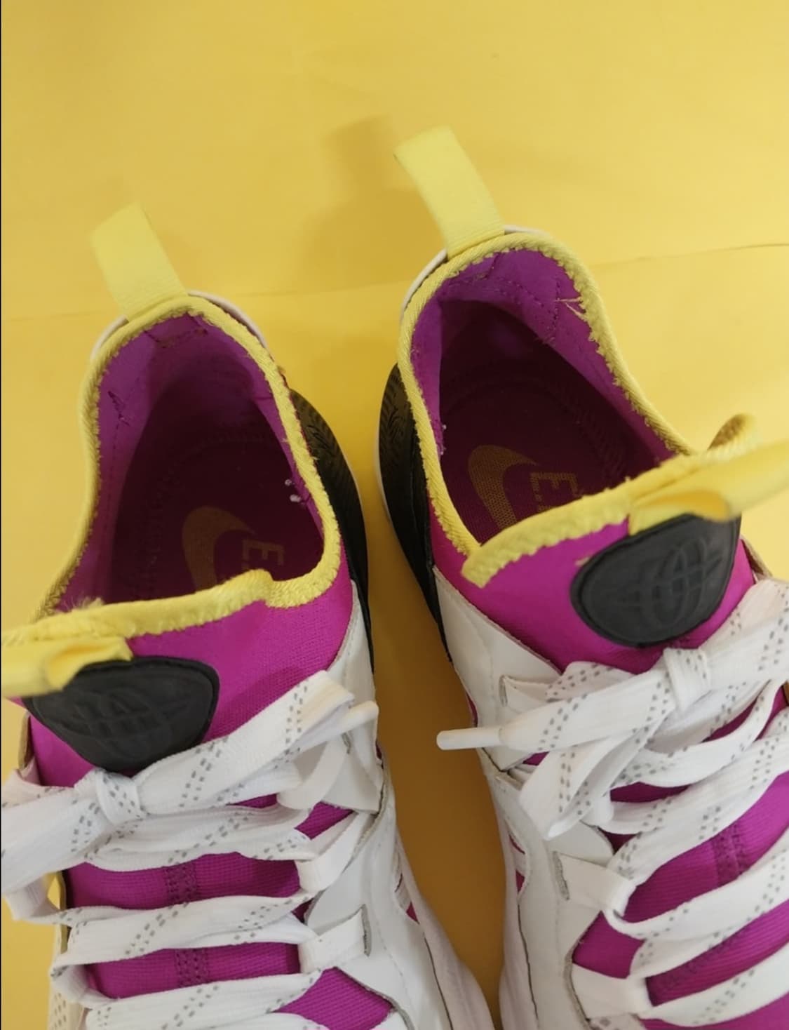 남성 나이키 허라취 엣지 EDGE TXT QS 마젠타 운동화 (270) 상품이미지5