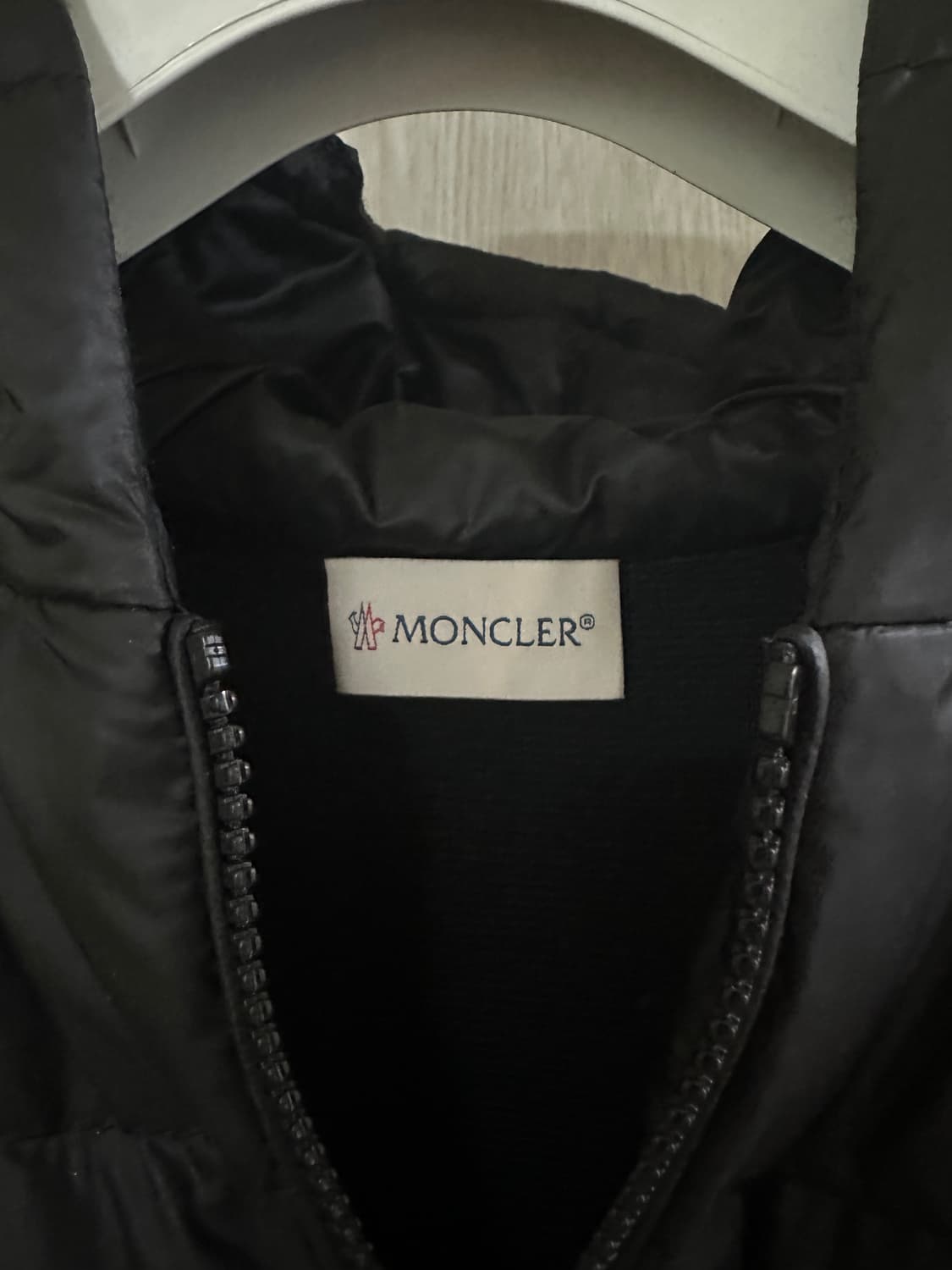 몽클레어 24FW 트리콧 니트 후드 가디건 패딩 XL 상품이미지2