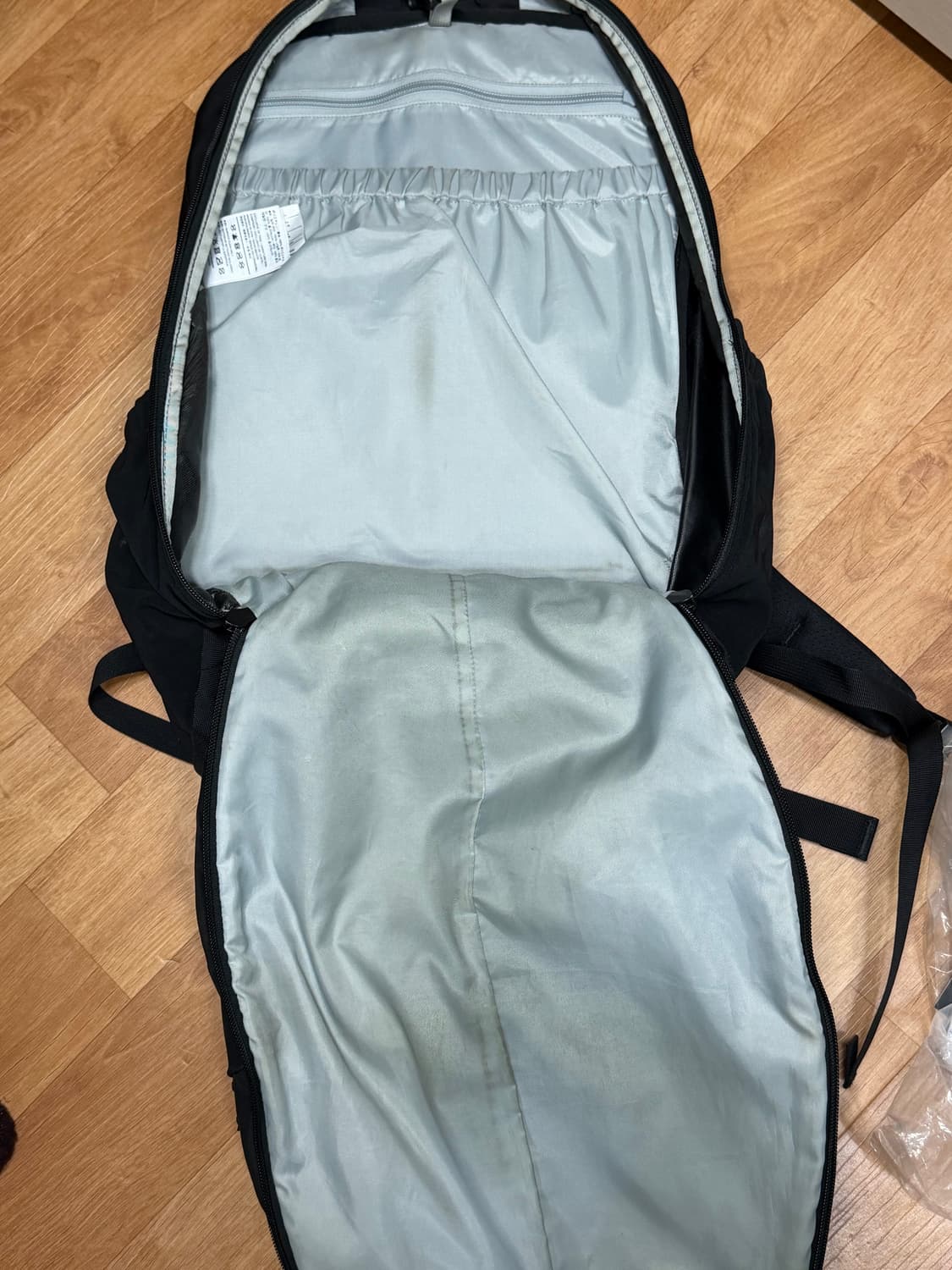 아크테릭스 맨티스 32 블랙 상품이미지3