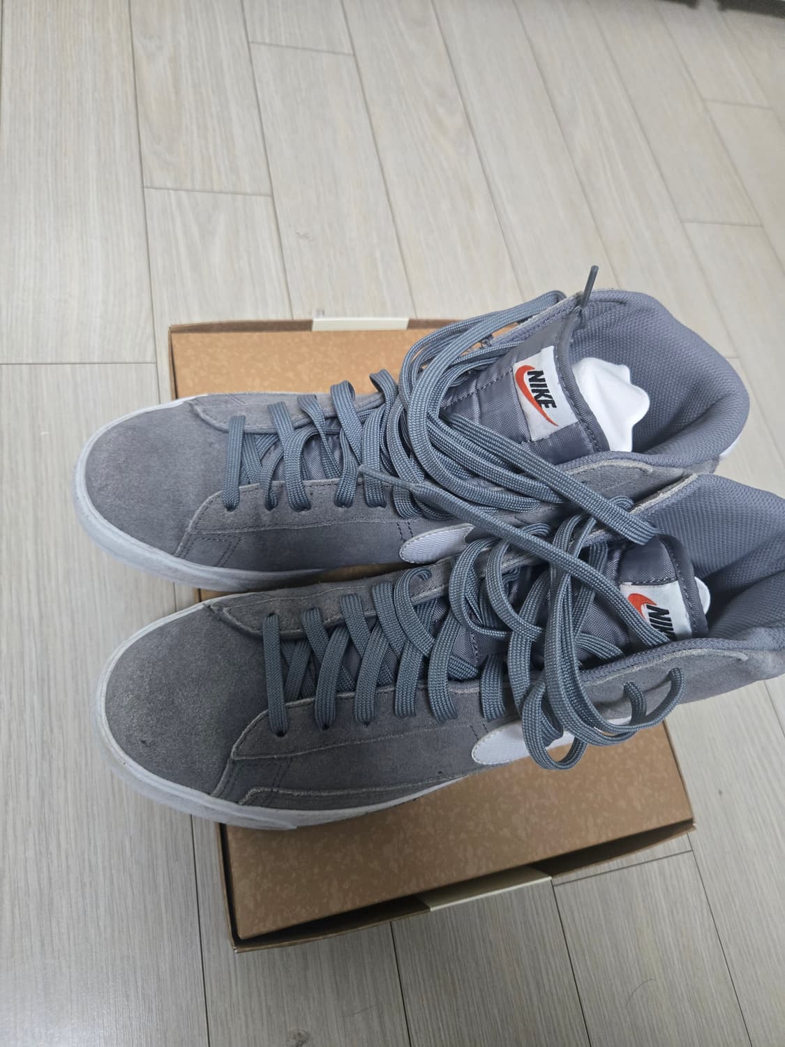 나이키 덩크 하이 스웨이드 그레이 회색 275 상품이미지2