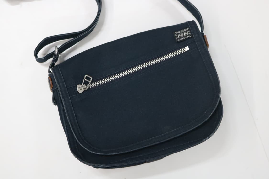PORTER 포터 가죽 트리밍 네이비 캔버스 메신저백 상품이미지3