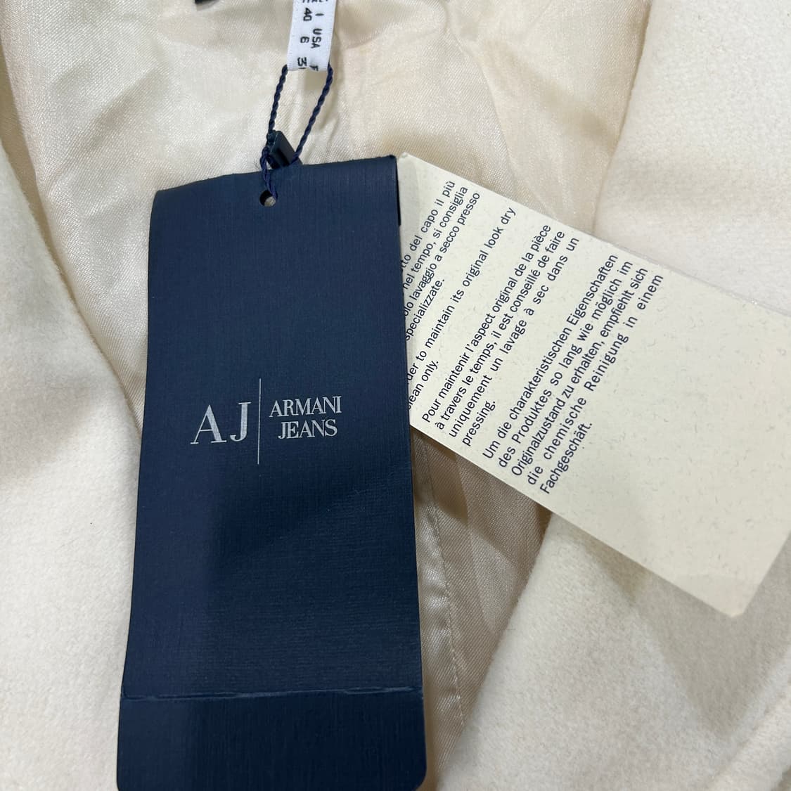 AJ 아르마니 아이보리 벨트 코트 m 상품이미지3