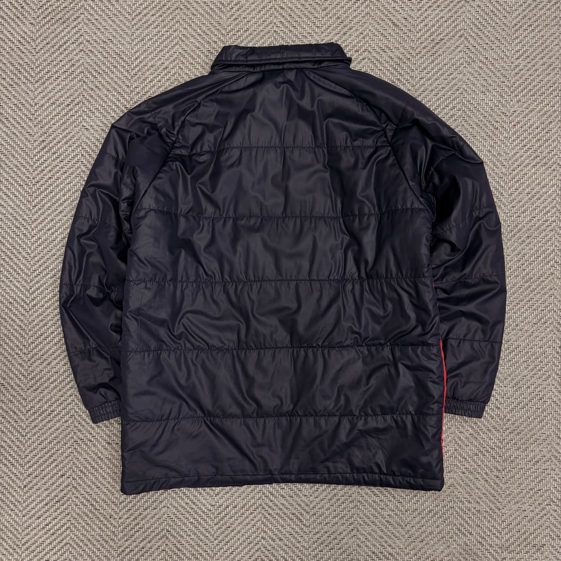 푸마 배색자수로고 라이트패딩 v1033 상품이미지2