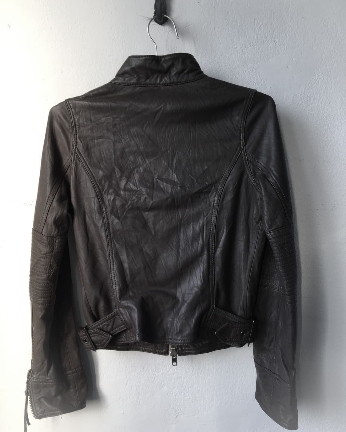 Belted high neck leather jacket 상품이미지3