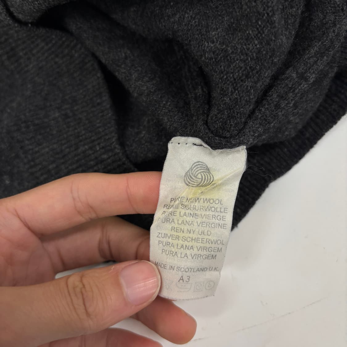 버버리 램스울 가디건 상품이미지8