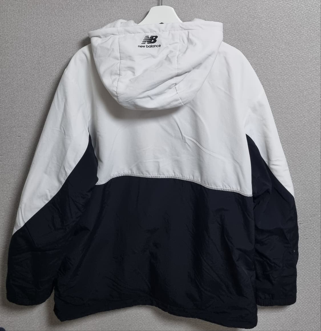 L ) 뉴발란스 화이트 바람막이/플리스 리버시블 자켓  상품이미지4