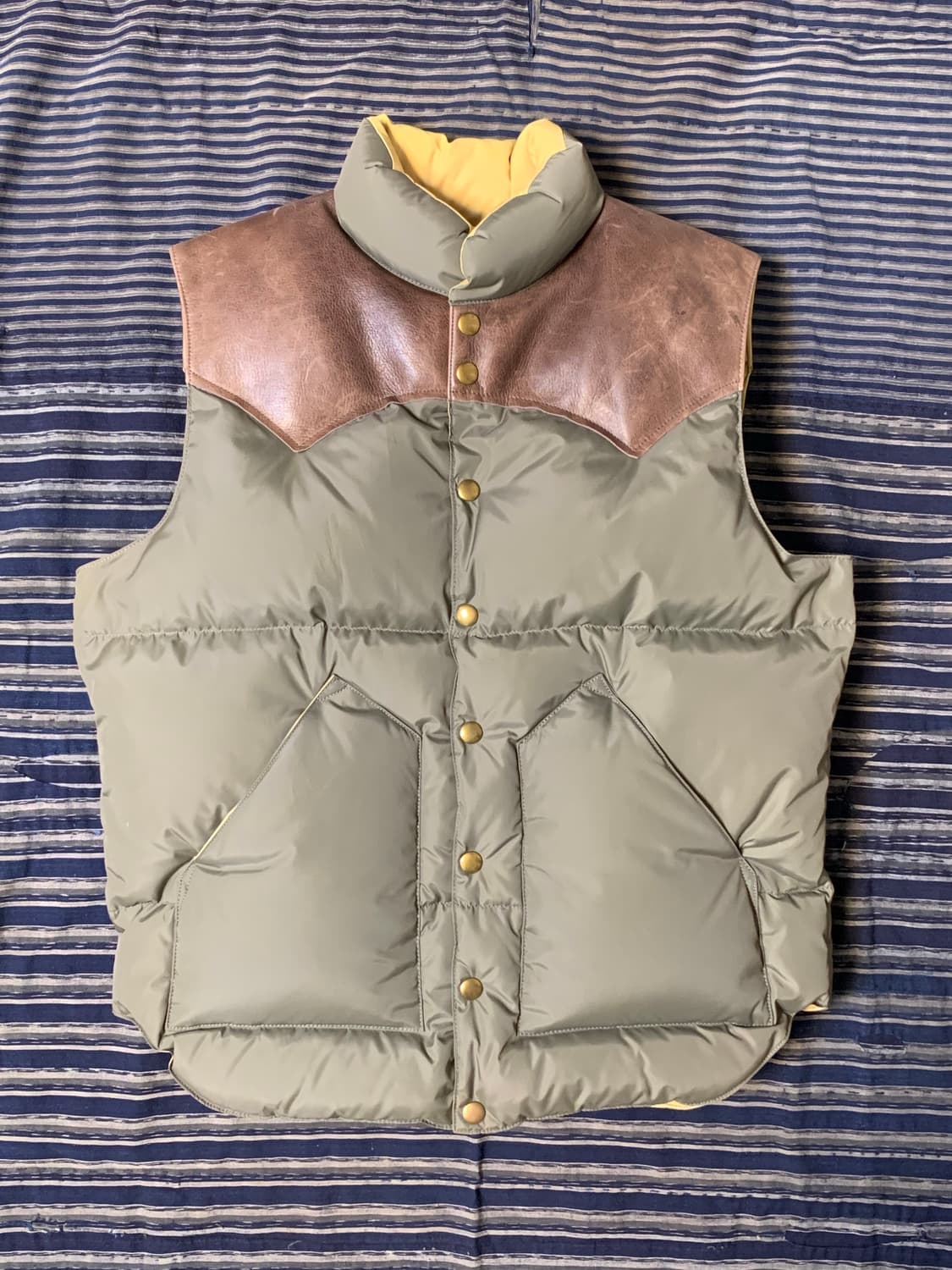 [40]Rocky mountain x warehouse 다운 베스트 상품이미지1