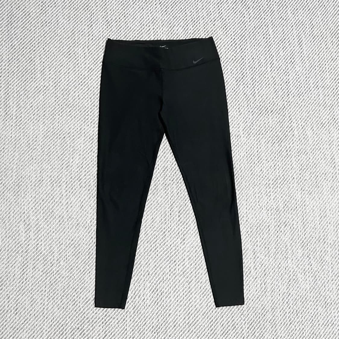 [XL] Nike 나이키 우먼즈 레전드2.0 스우시 타이즈 레깅스 상품이미지1