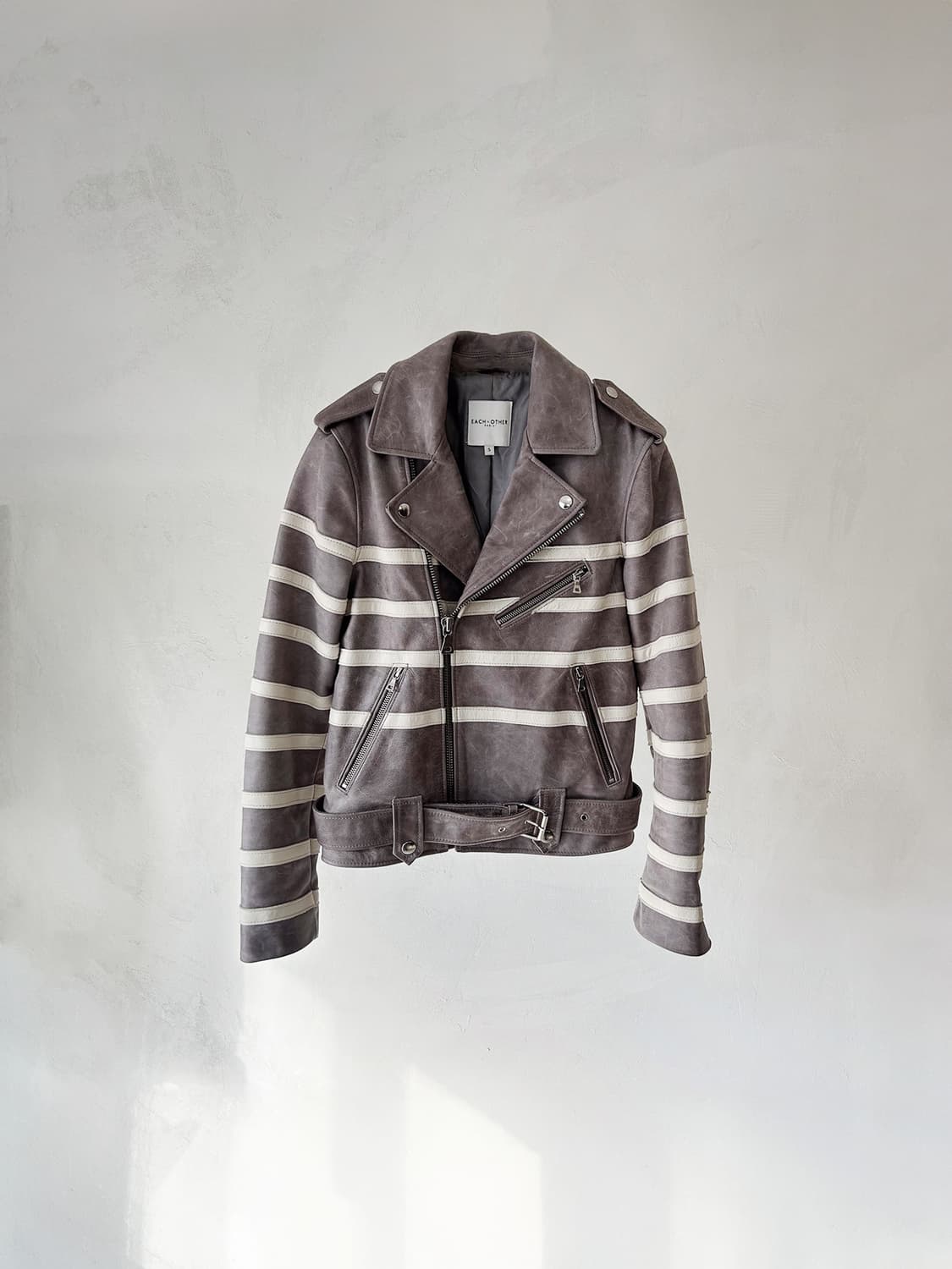 Each X Other 상품이미지1