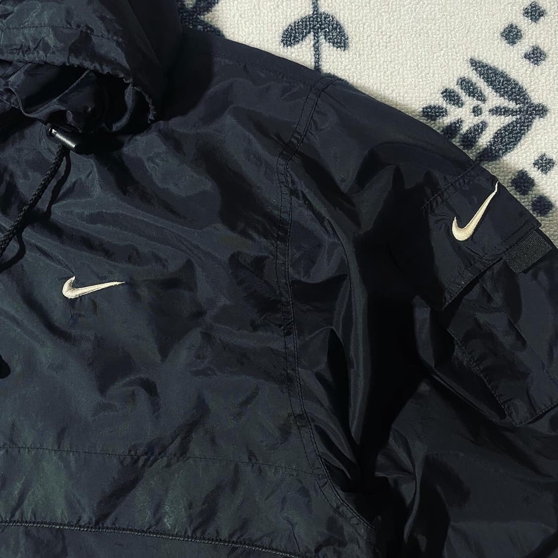 나이키 90”s 올드스쿨 빅스우시 바람막이 상품이미지5