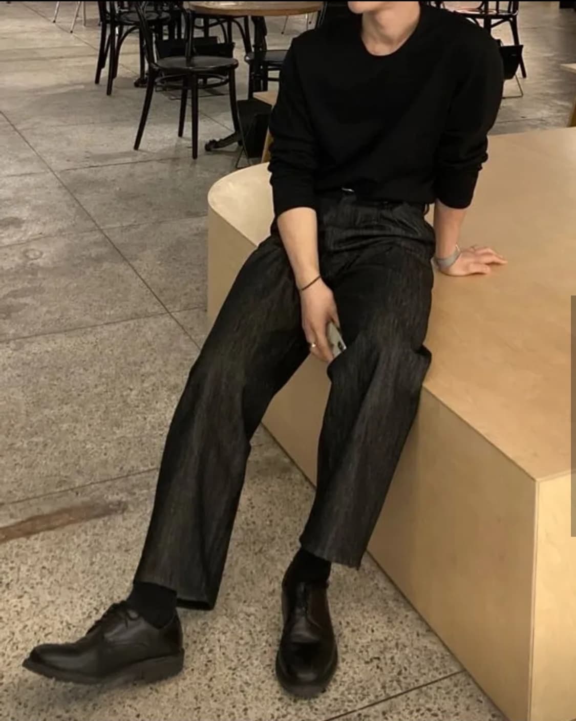 포트너스 Two Tuck Wide Black Jeans 상품이미지2