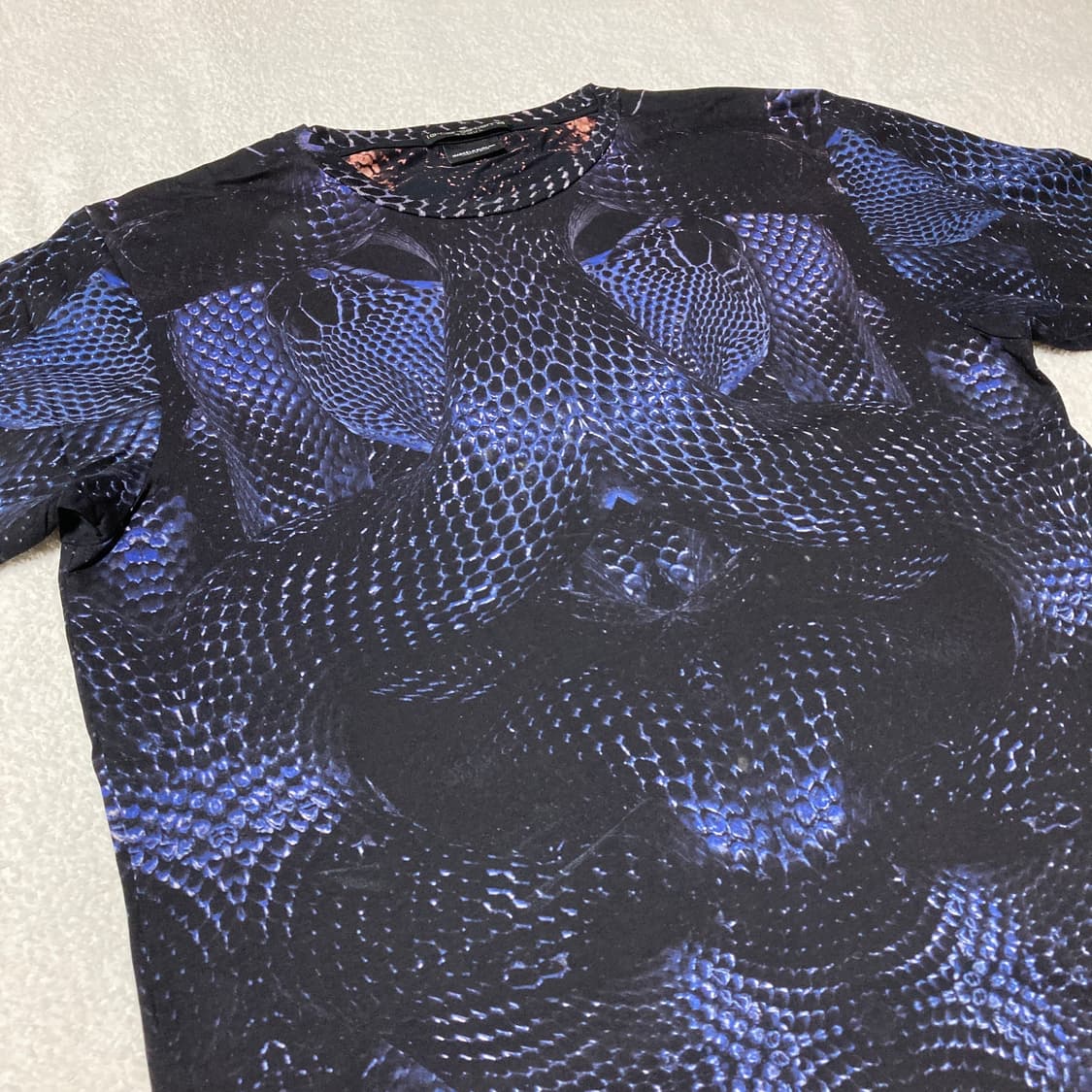 마르셀로 불론 스네이크 프린팅 티셔츠 상품이미지3