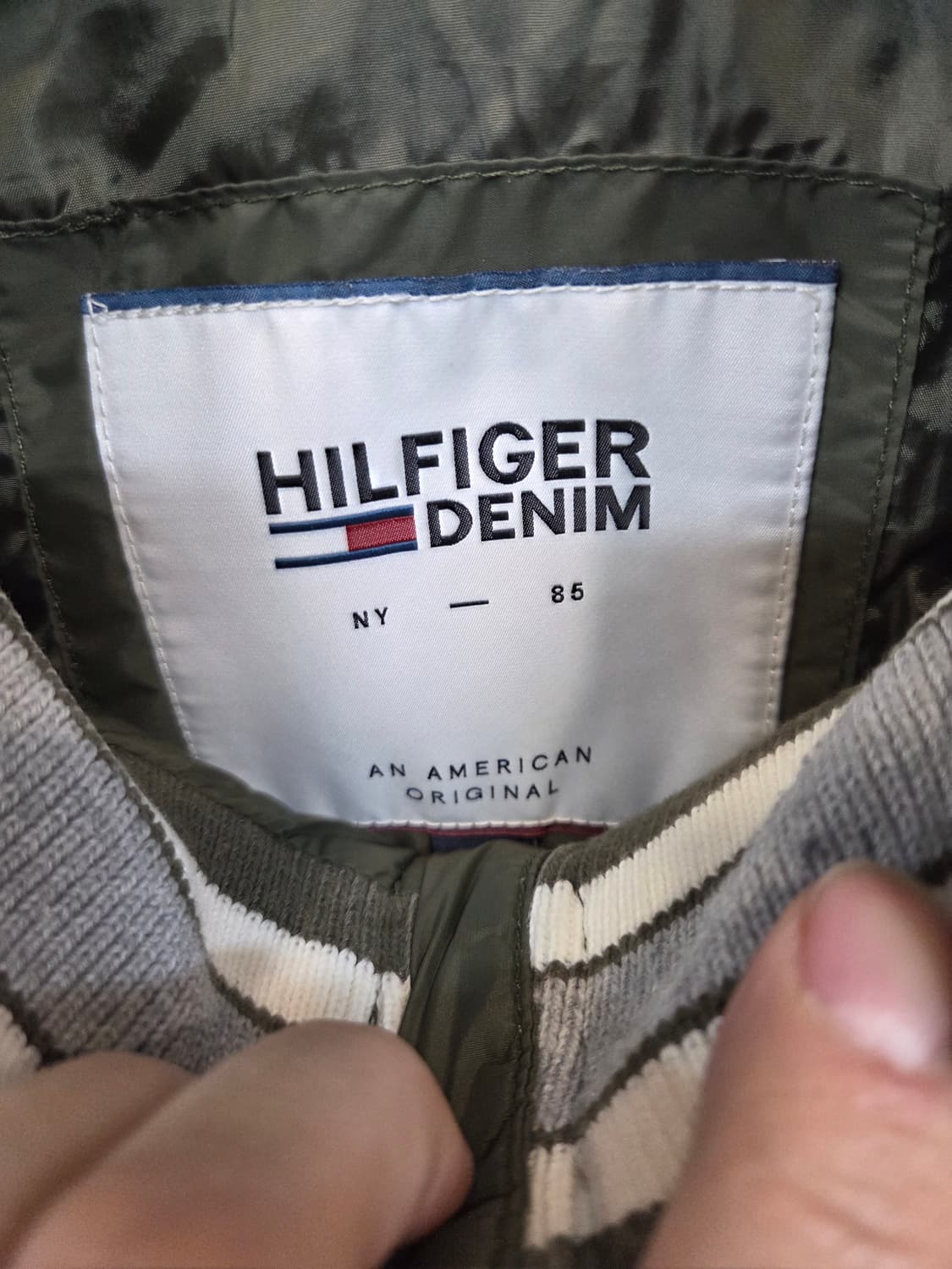 타미힐피거 퀄팅 경량패딩 집업자켓 m 상품이미지3