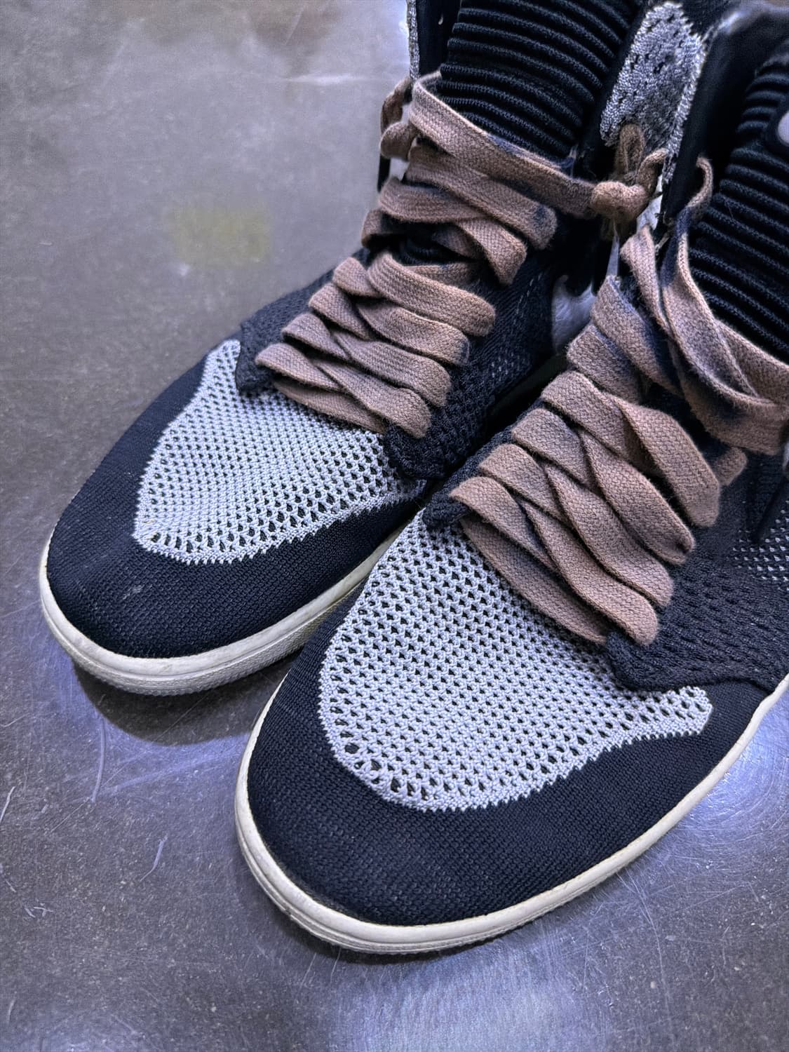 나이키 에어 조던 1 플라이니트 로얄 하이 285 상품이미지3