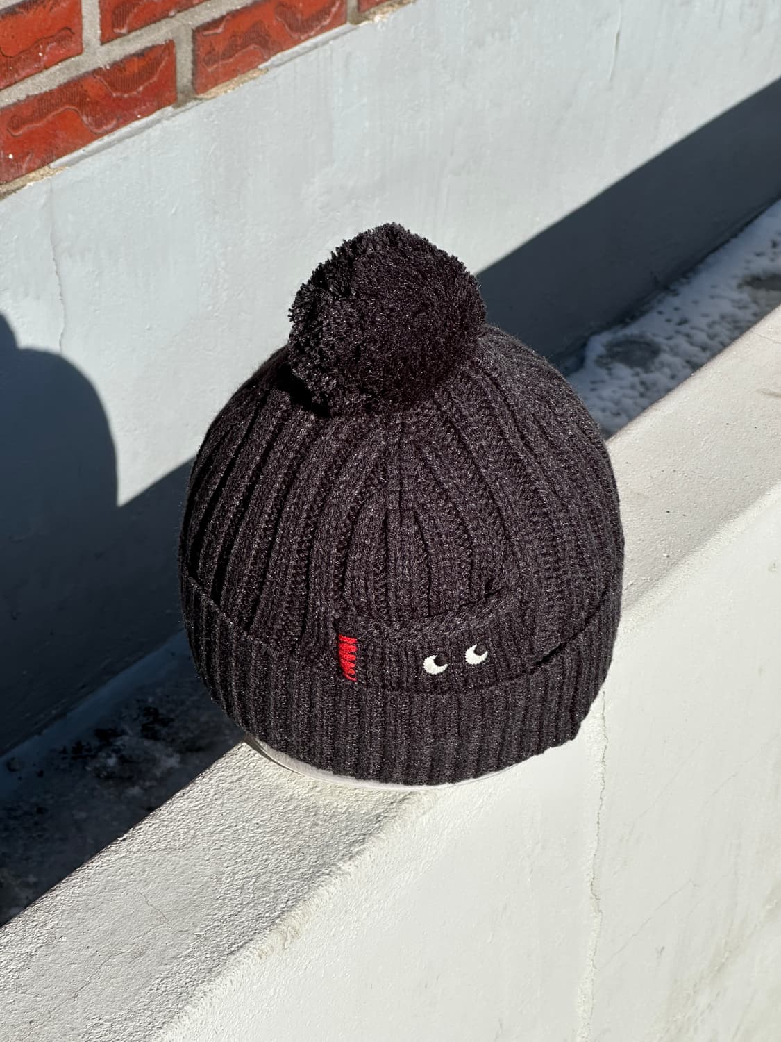 [F] 유니클로 아냐 힌드마치 폼폼 비니 모자 상품이미지4