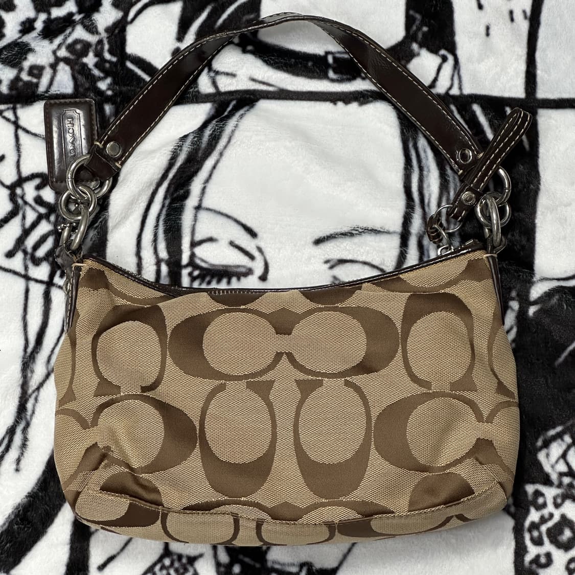 코치 빈티지 숄더백 상품이미지3