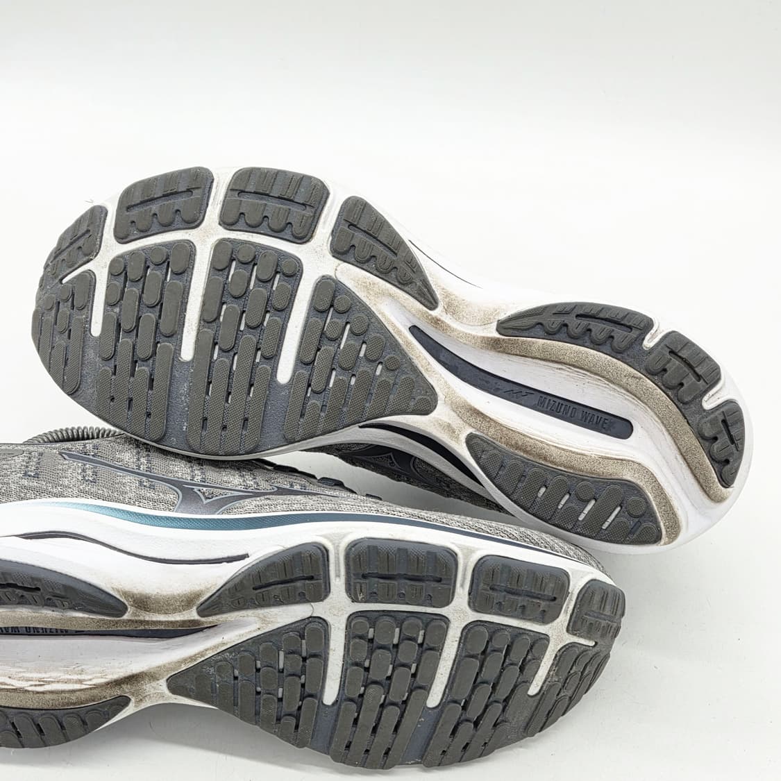  미즈노 웨이브 라이더 25 그레이 (255) 상품이미지3