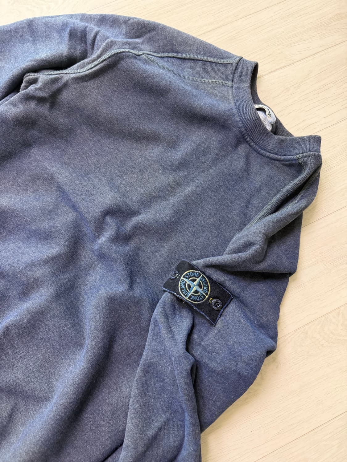 [m]스톤아일랜드 더스트 맨투맨 상품이미지2