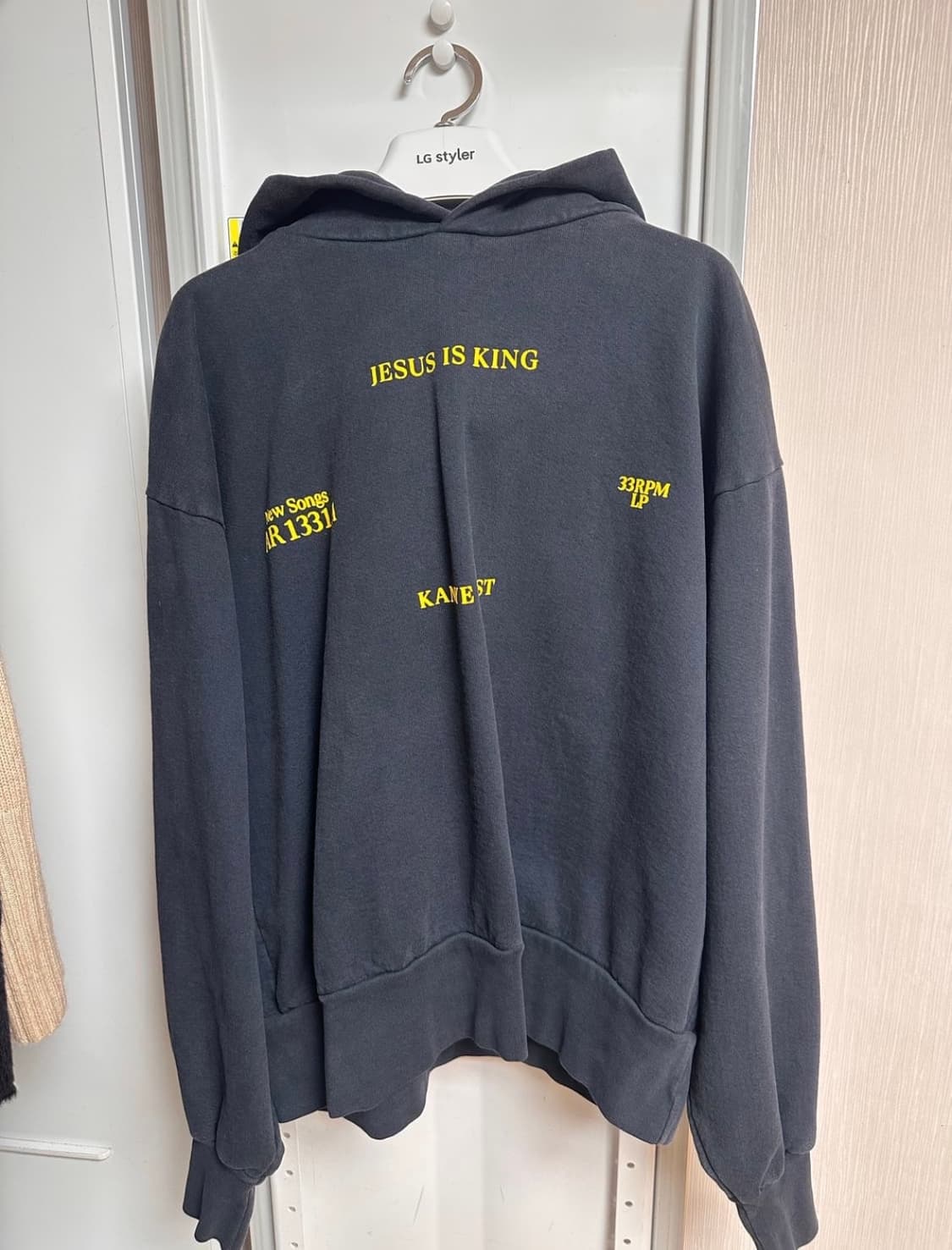 칸예 웨스트 jesus is king 후디 상품이미지1