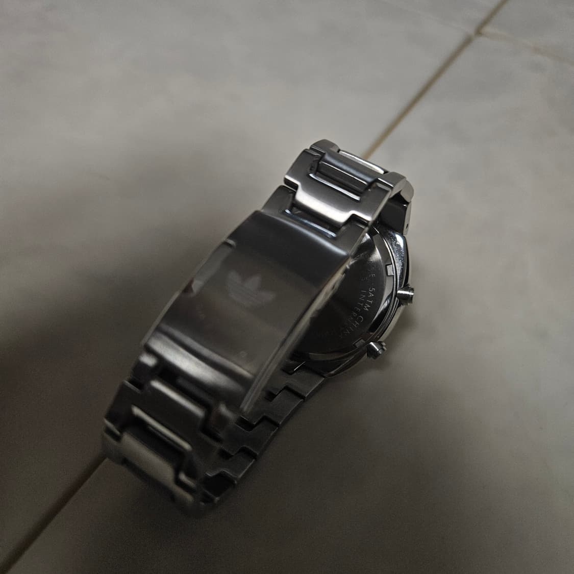 아디다스  빈티지 전자 시계팝니다. 상품이미지3