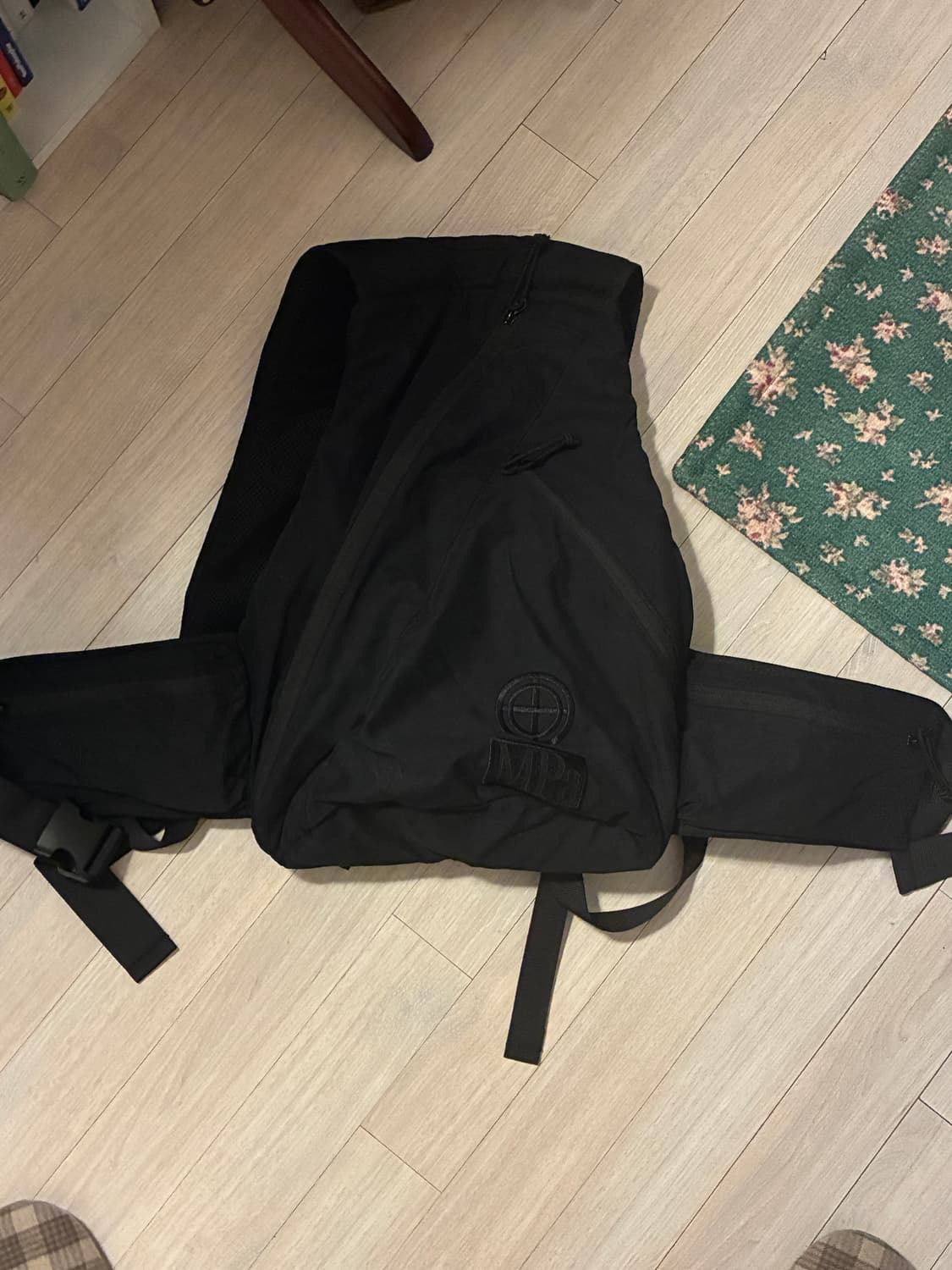 플라스틱 프로덕트 벨트백 상품이미지2