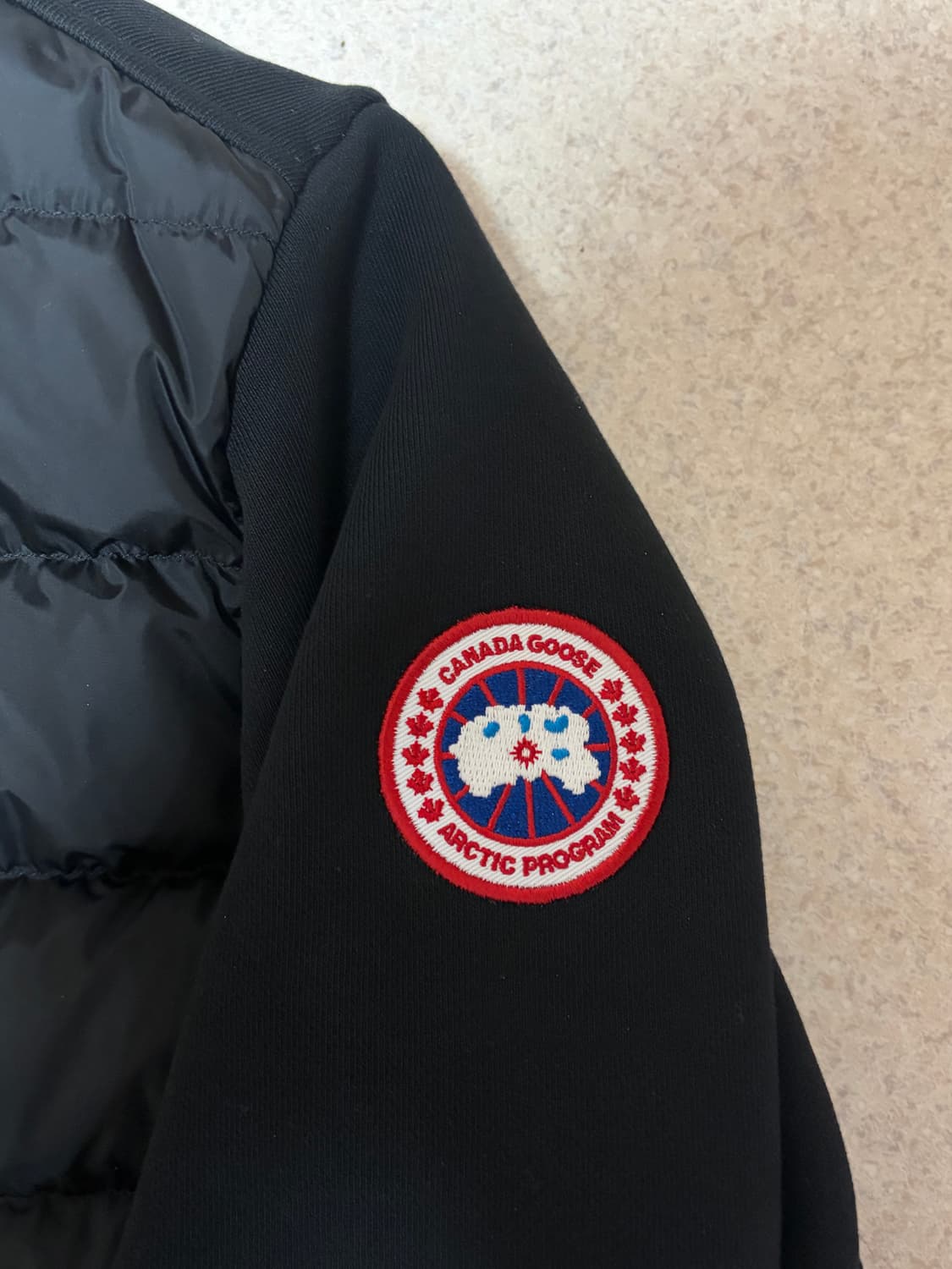 캐나다구스 니트패딩 L 상품이미지3