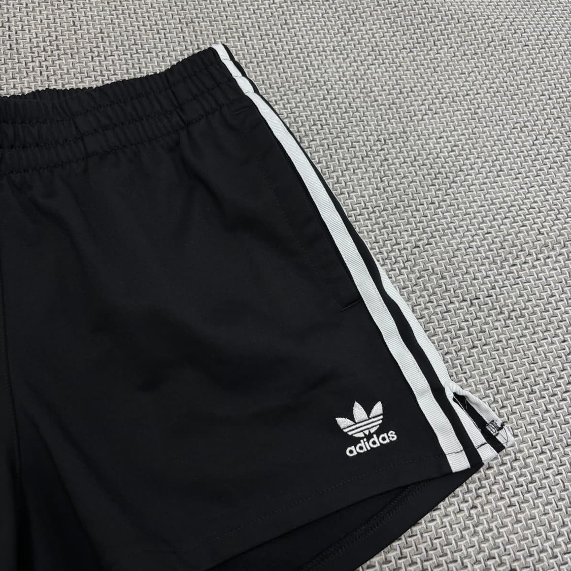 adidas 파이어버드 쇼츠팬츠  상품이미지3