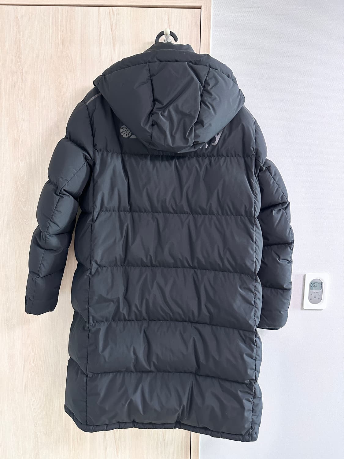 디스커버리 롱패딩 팝니다. 상품이미지2