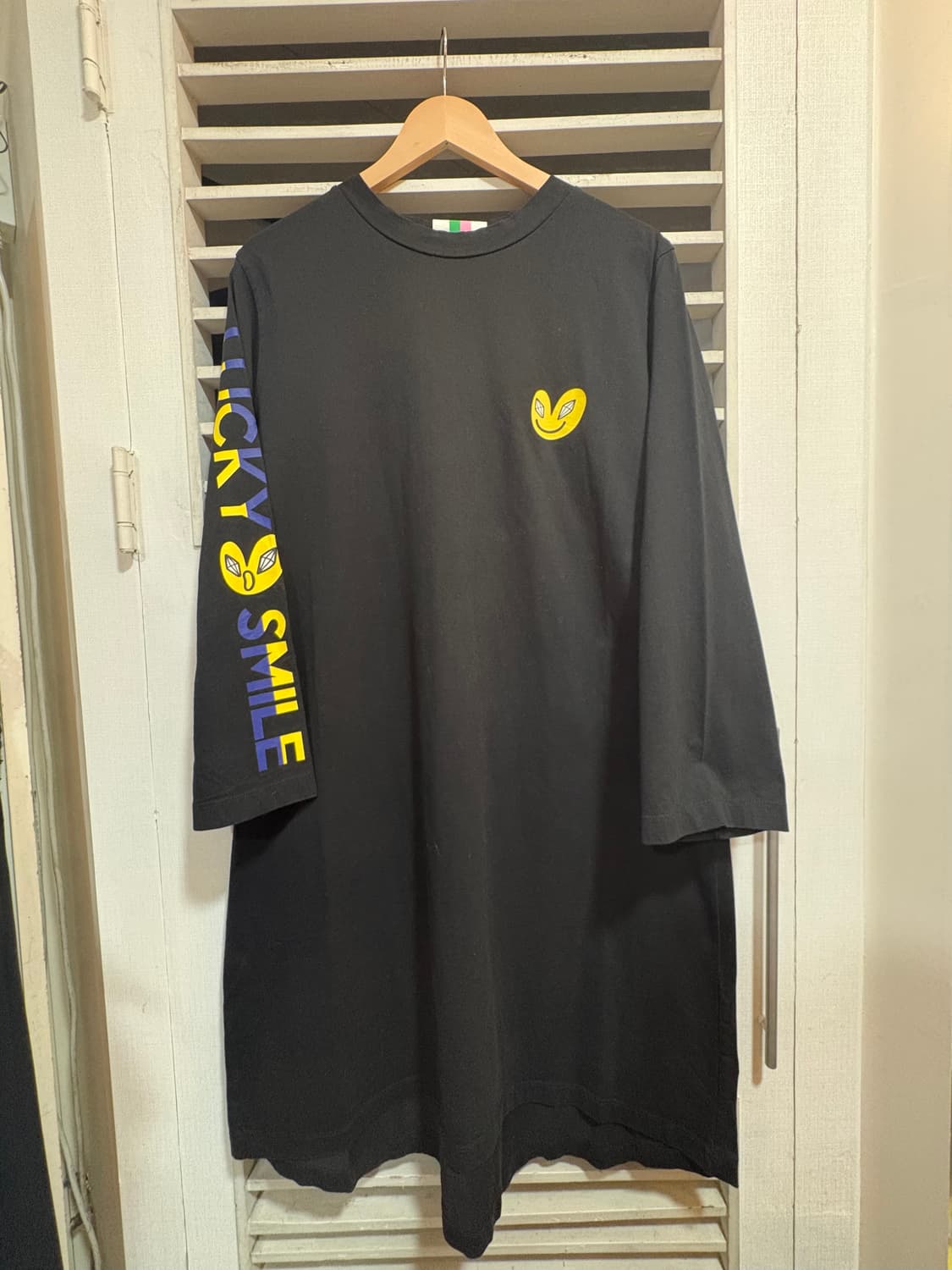 럭키슈에뜨스마일프린트롱맨투맨원피스 상품이미지1