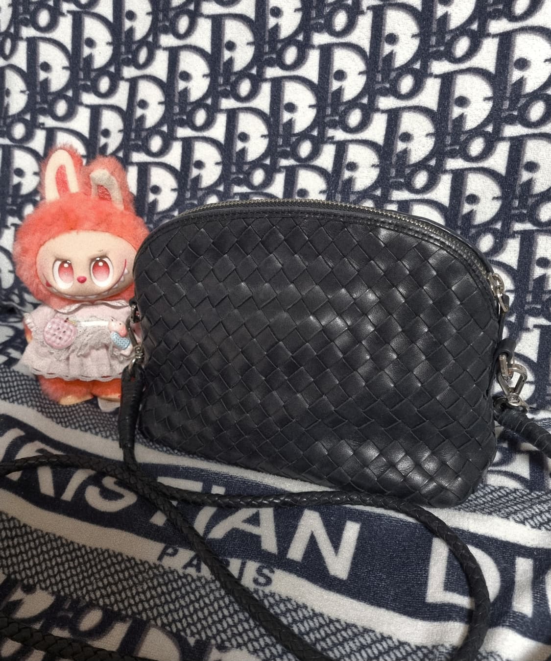 정품) 드레곤 디퓨전 바디 크로스백  상품이미지2