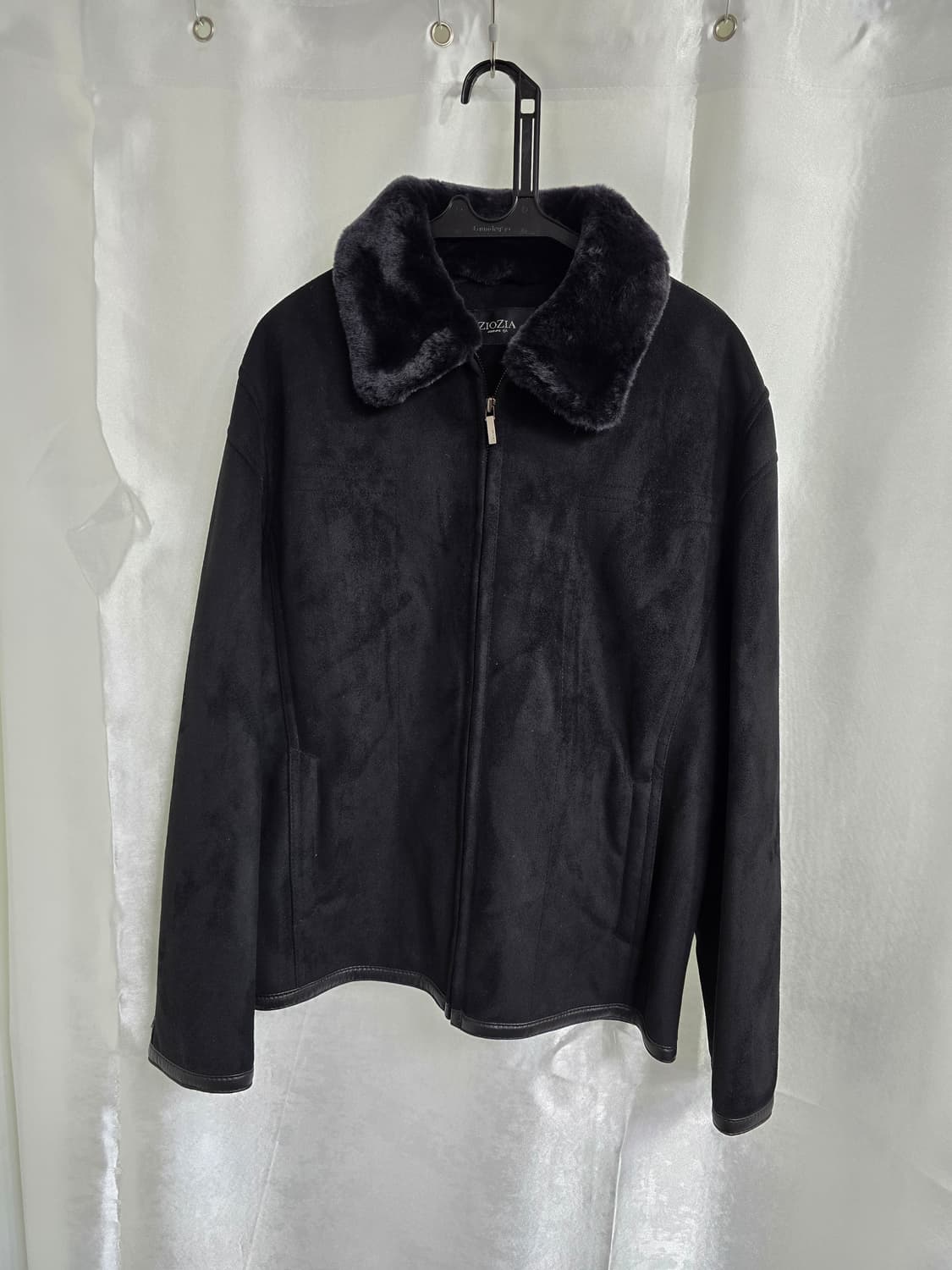 지오지아 블랙 스웨이드 카라 퍼 자켓 (1737) 상품이미지1