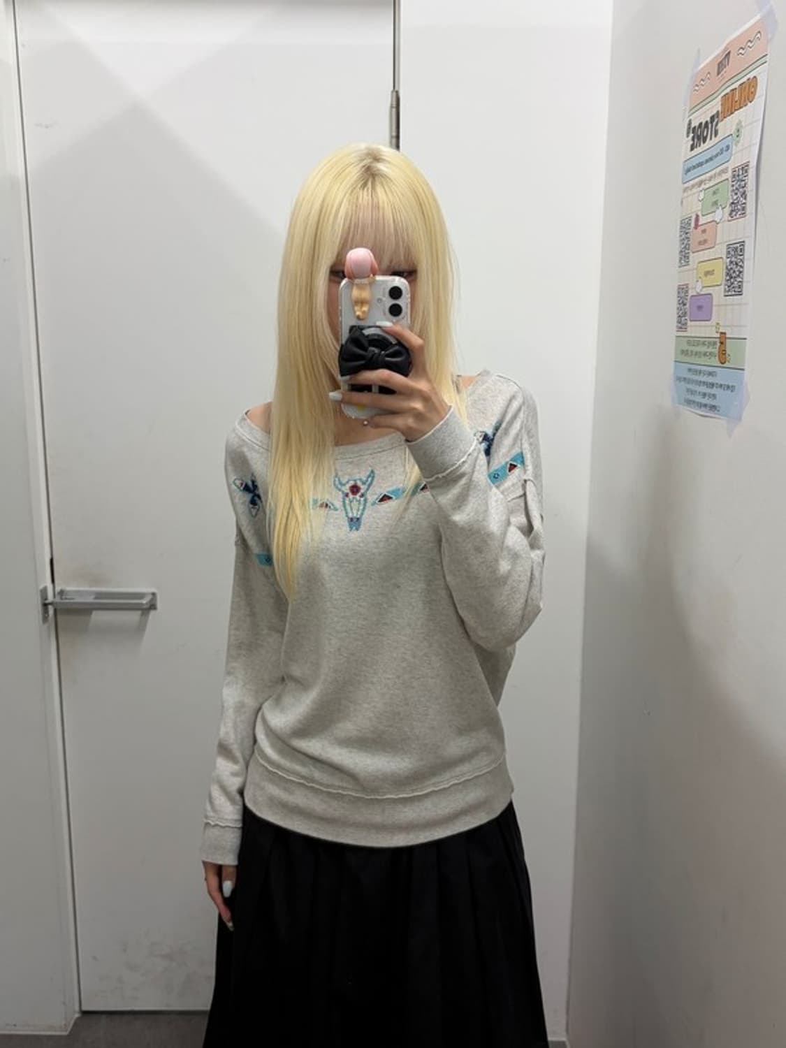 데님앤서플라이 비즈패치 스웻셔츠 상품이미지6