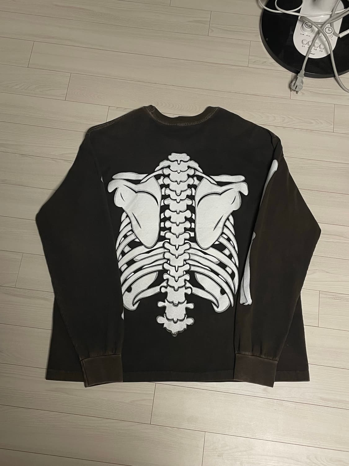 블라인드 파일즈 본 롱슬리브 상품이미지2