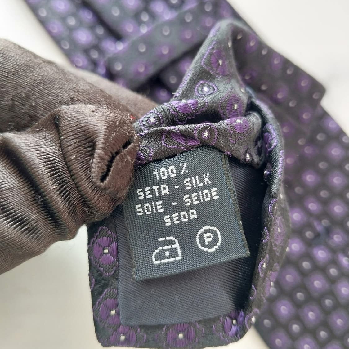 아쿠아스큐텀 실크 퍼플&블랙 그라데이션 넥타이 9cm A+등급 K1512 상품이미지9