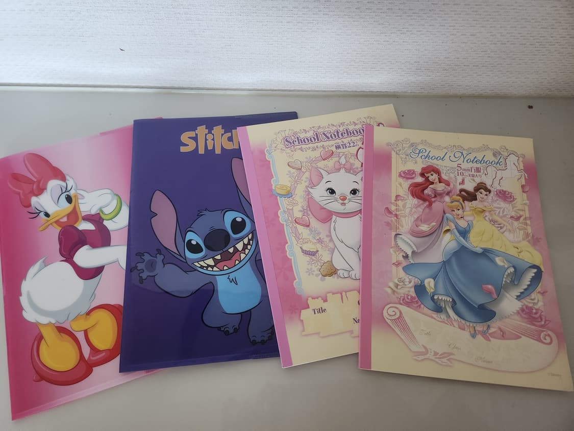 일본 정품 디즈니 캐릭터 노트 모음 (프린세스/스티치/데이지/마리) 상품이미지1