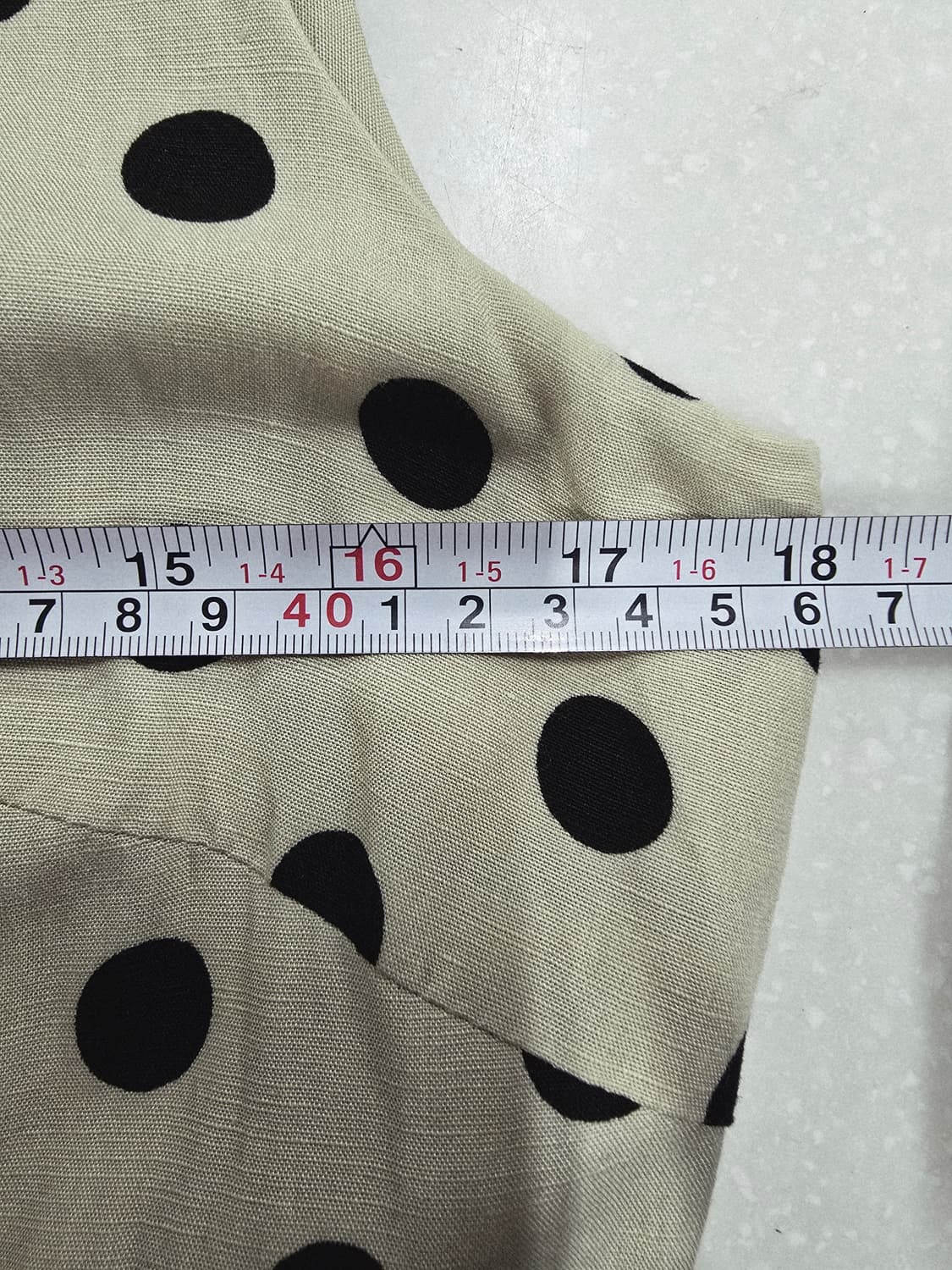 une 땡땡이 도트 패턴 민소매 린넨혼방 롱 원피스 상품이미지8
