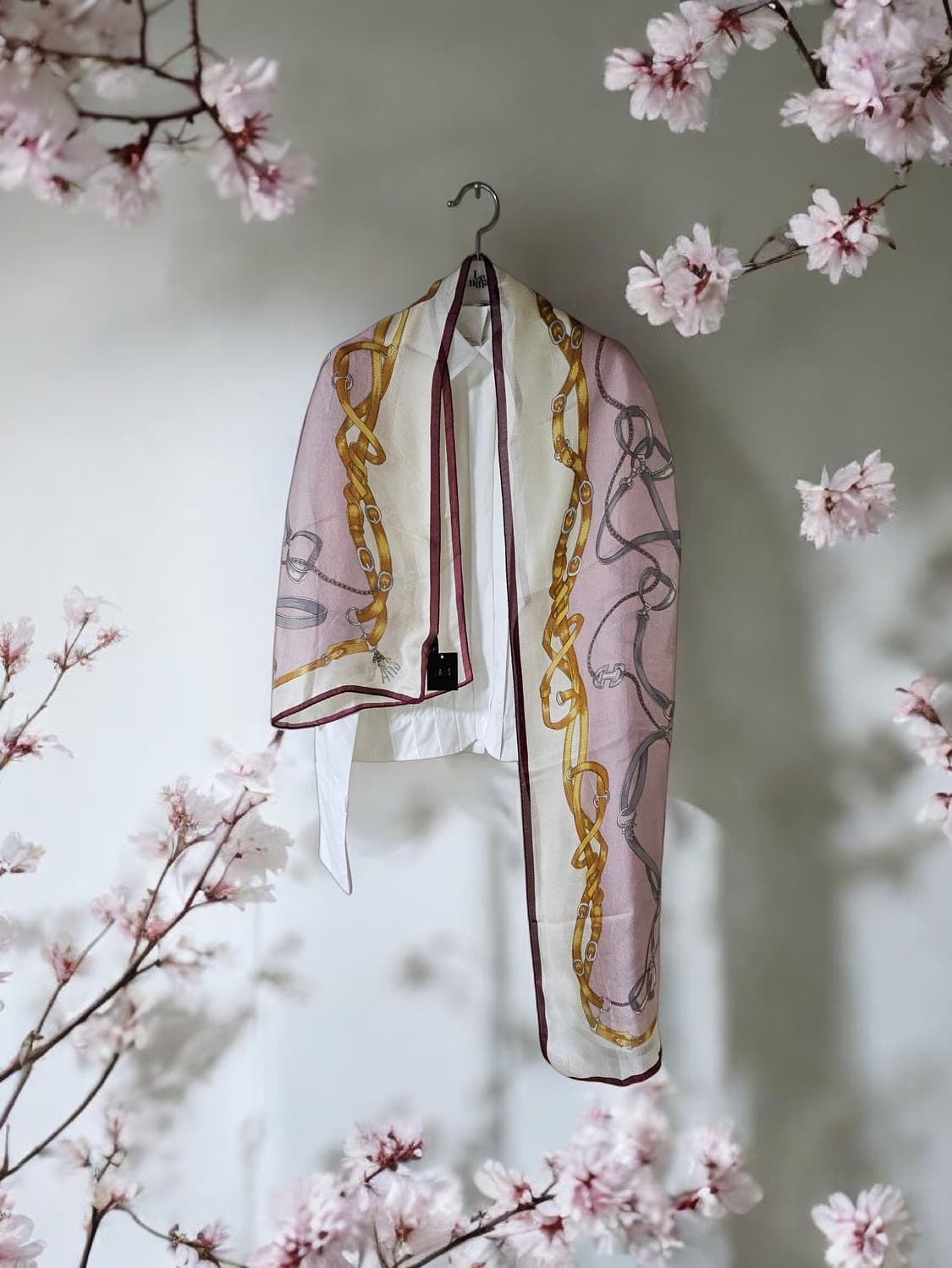 [정품/새상품] 닥스(DAKS) 100% 실크스카프(상태 최상/선물추천) 상품이미지1